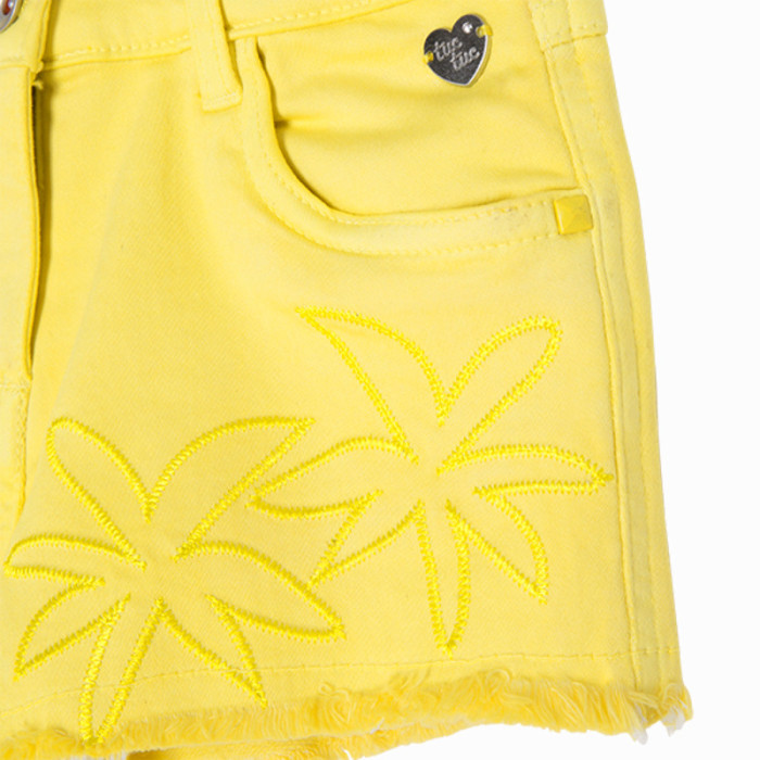 yellow-pockets-denim-shorts-for-girl-sunset-beach yellow-pockets-denim-shorts-for-girl-sunset-beach